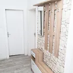 Othman Falkenstrasse 26 1og L