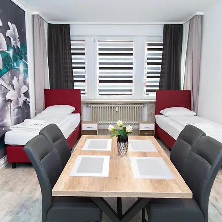 Othman Falkenstrasse 26 1og L Hannover